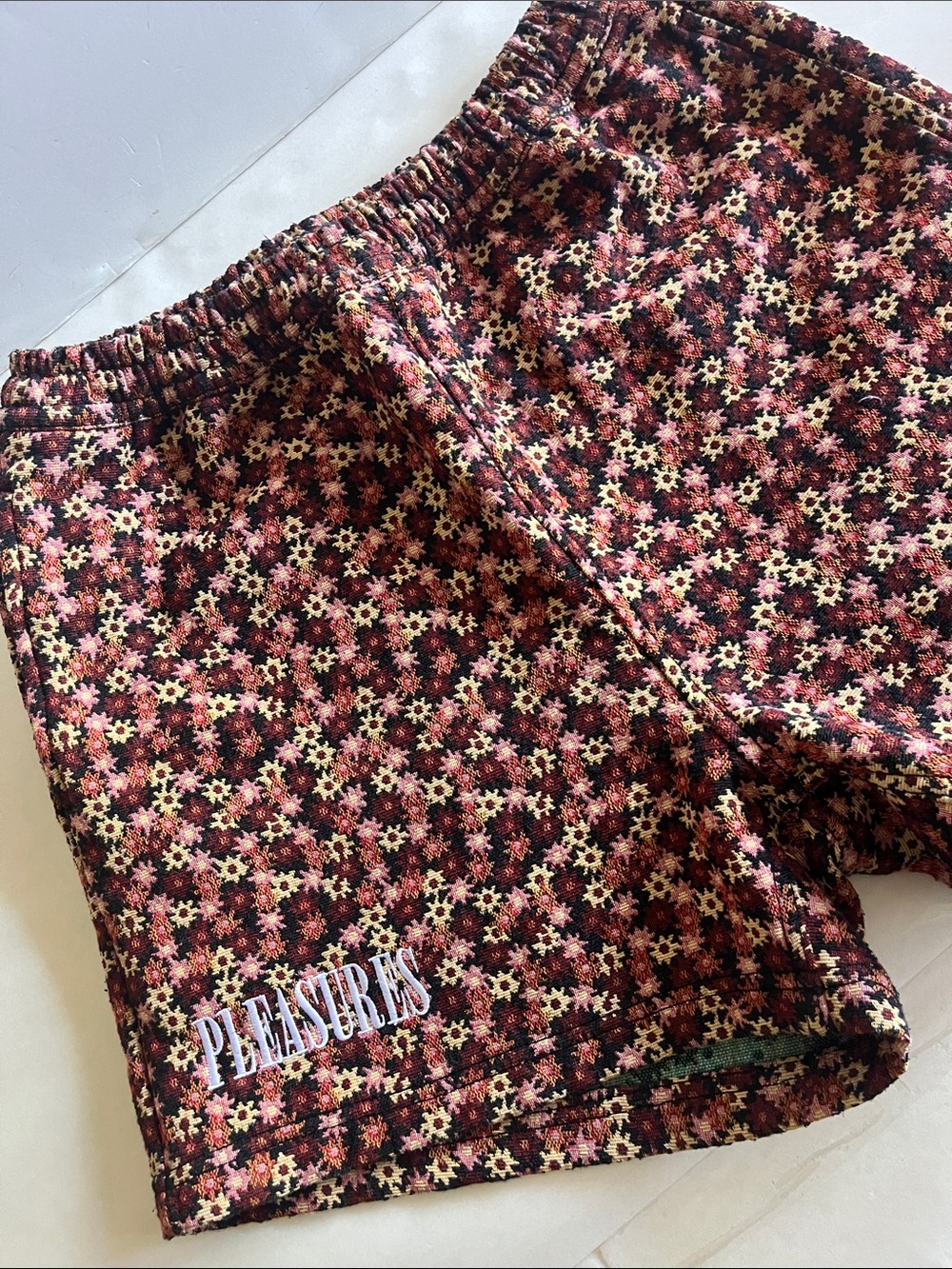 Pleasures Helium Woven Shorts Size Small
